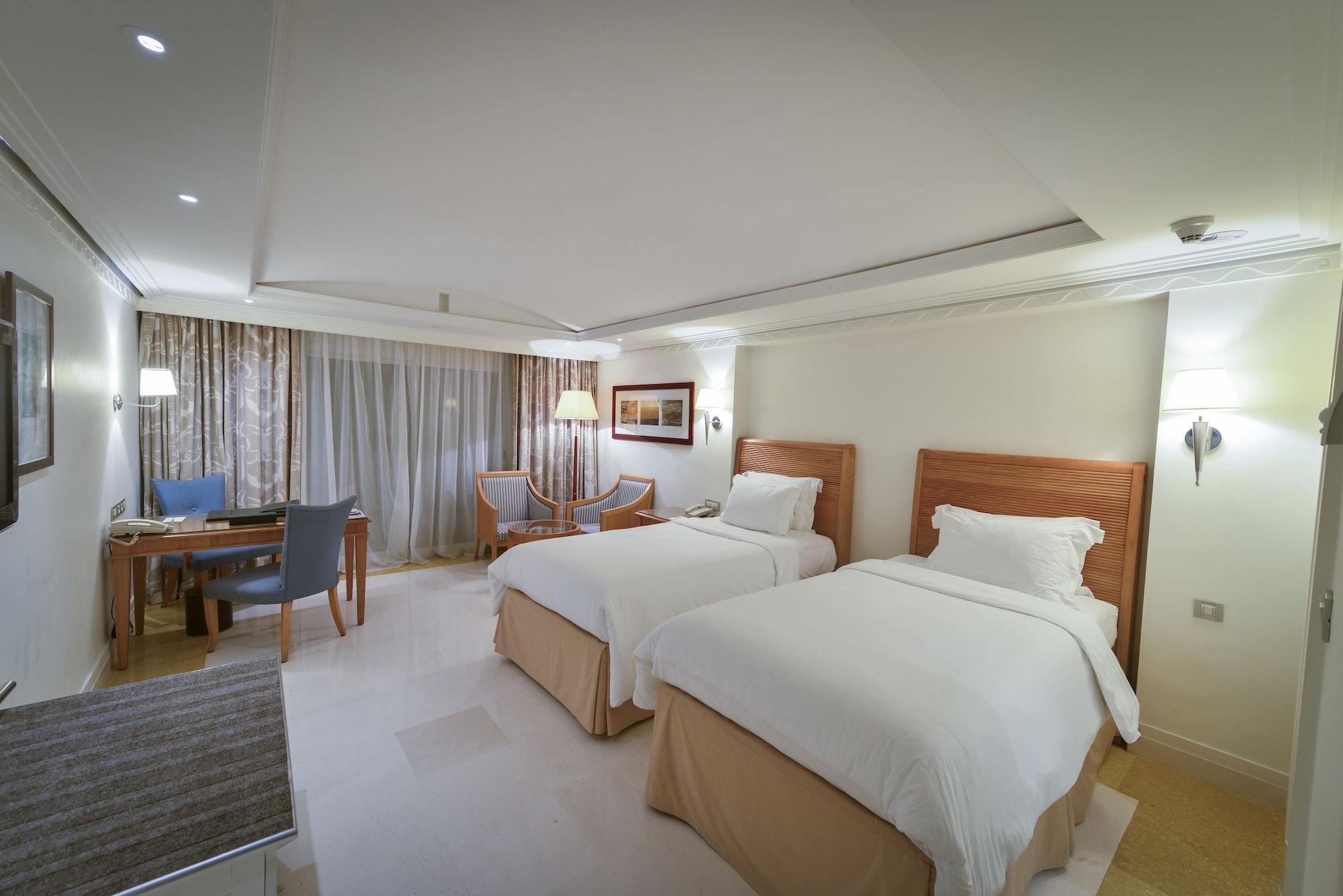 L' Amphitrite Palace Beach Resort & Spa Skhirat Buitenkant foto